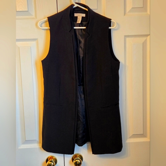 (10) H&M Lined Vest Black - Picture 1 of 10